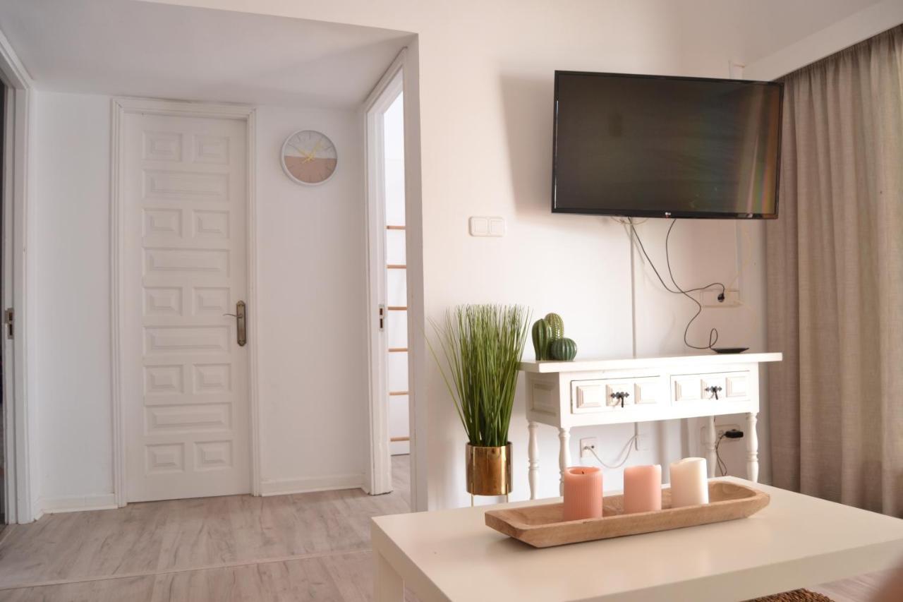 White Exclusive Bungalow. 2 Rooms, Garden & Pool. Maspalomas  Exterior photo